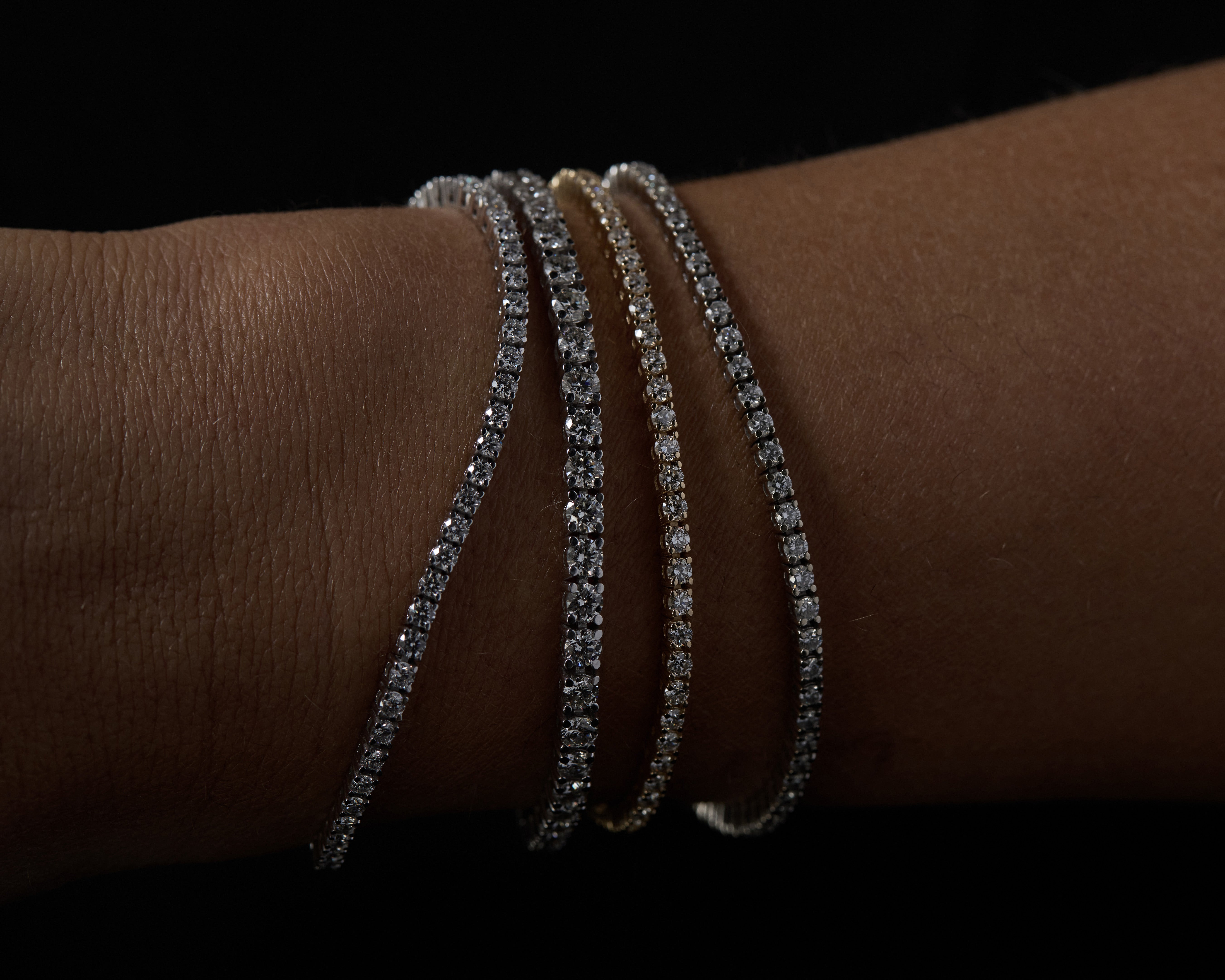Classic Box Set Diamond Tennis Bracelet