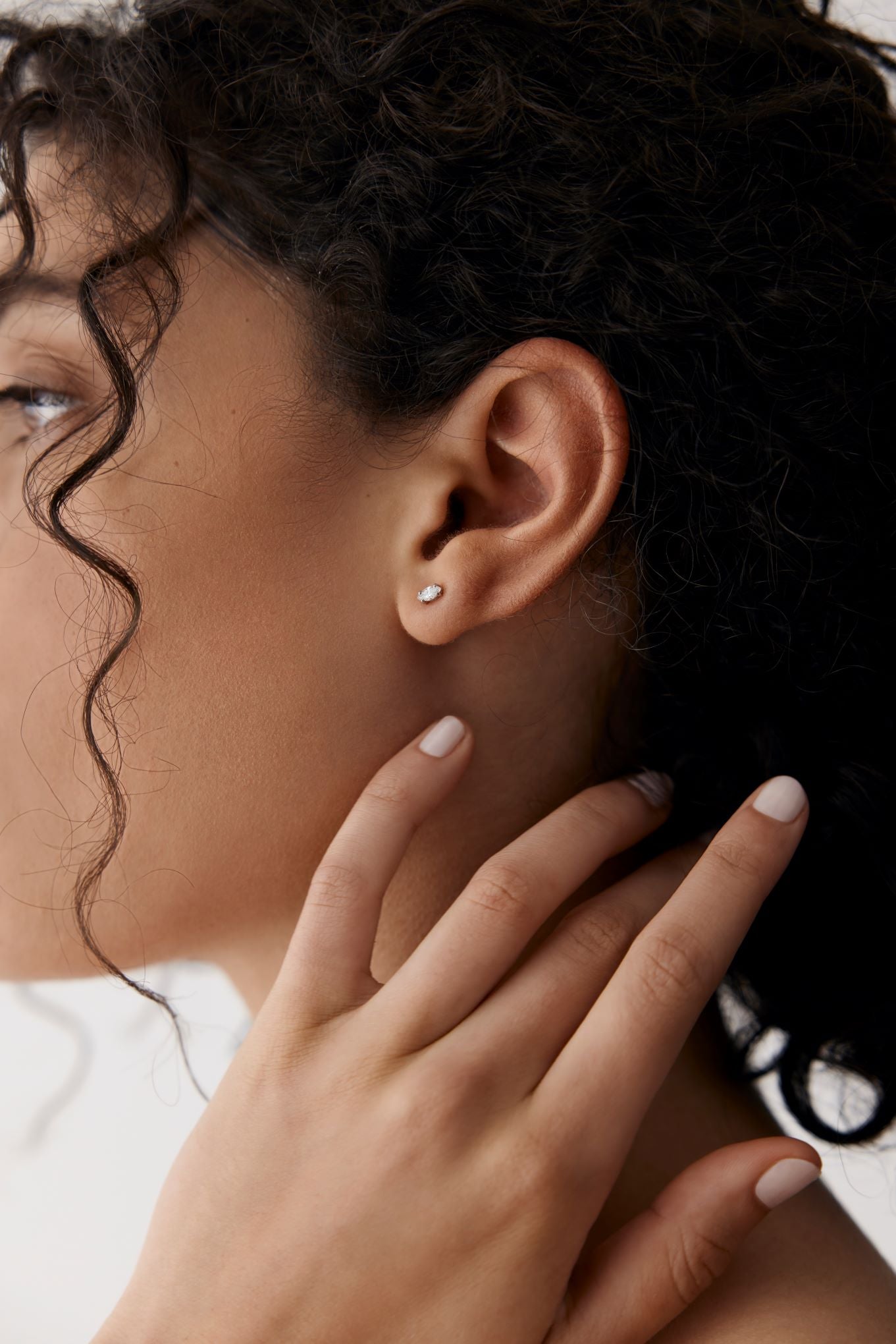 Mini Claw-Set Diamond Studs
